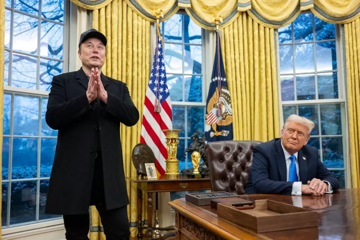 Trump, Elon Musk'ın yetkilerini artıran kararnameye imza attı