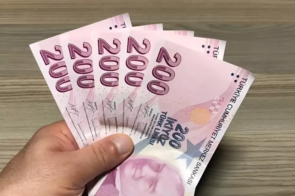Bir oyun firması 200 bin lira net maaşla çalışacak eleman arıyor
