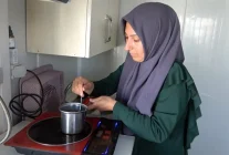 Depremzede aileye dolandırıcılık şoku! Tüm paralarını en yakınındaki isme kaptırdılar