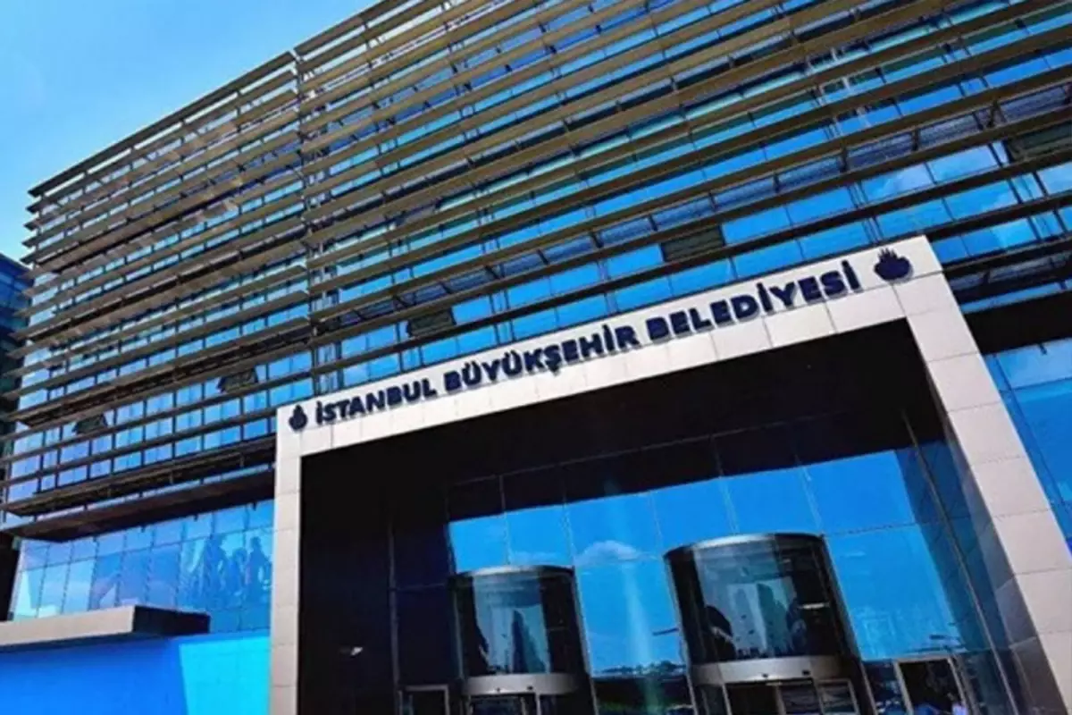 İBB'ye yönelik 'yolsuzluk' soruşturmasında Murat Gülibrahimoğlu hakkında yakalama kararı