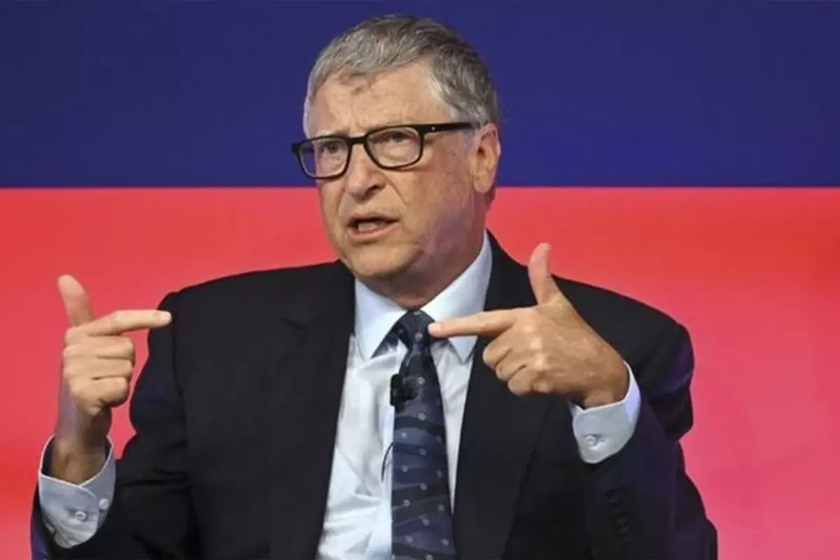 Microsoft'un kurucusu Bill Gates: Zengin ölmek utanç verici
