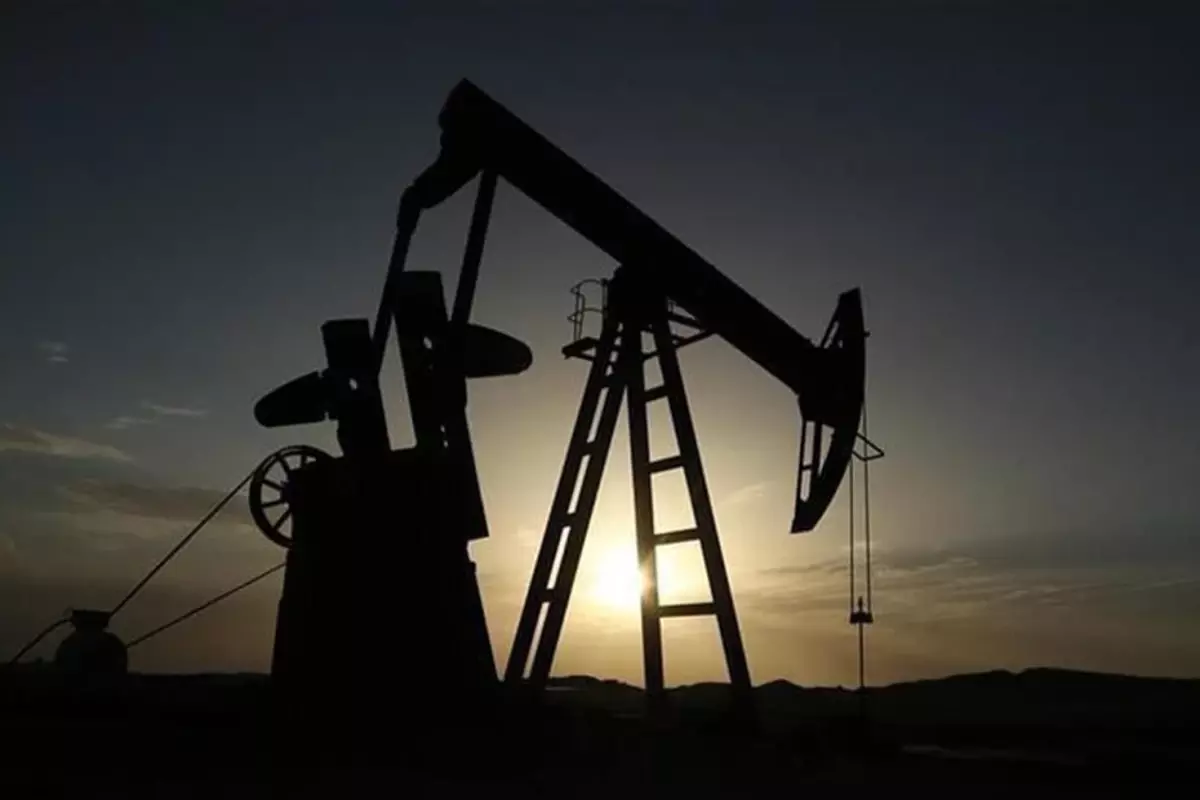 Suudi Arabistan ve Kuveyt yeni bir petrol sahası keşfetti