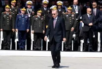 Yeni torba kanunu teklifi TBMM'de! Cumhurbaşkanı'na TSK için dikkat çeken yetki