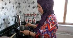 Diyarbakırlı Kadın, Evden Yemeğiyle Ekonomik Destek Sağlıyor