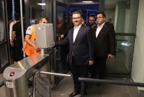 Iğdır Valisi Elektronik Bilet ile Protokol Tribününe Giriş Yaptı