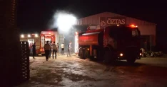 Manisa'da Kereste Fabrikasında Yangın Çıktı