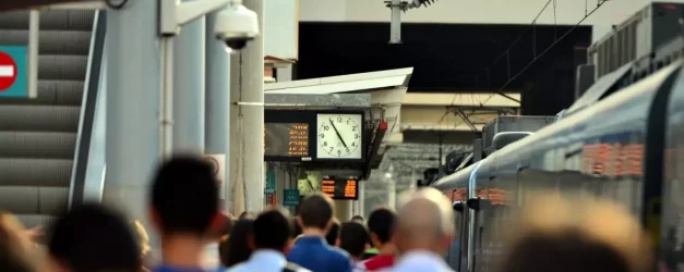 Memurlar bugün iş bırakıyor! İlk iptal haberi İZBAN'dan geldi