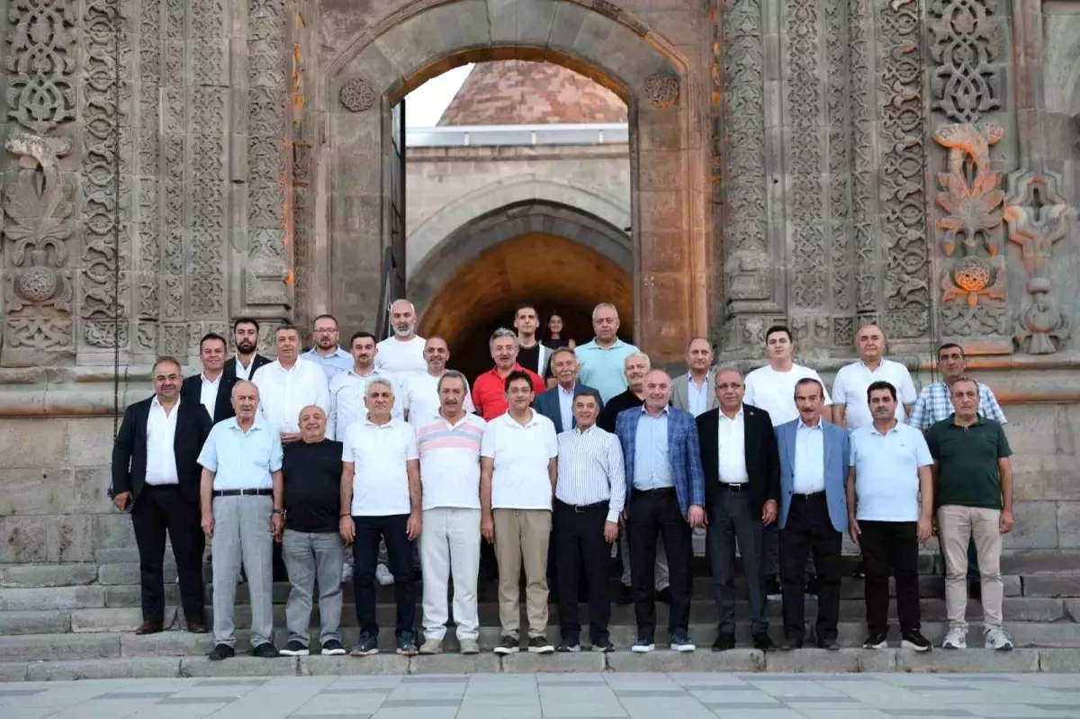 Mezopotamya ÜPAK Yönetim Kurulu Toplantısı Erzurum'da Yapıldı