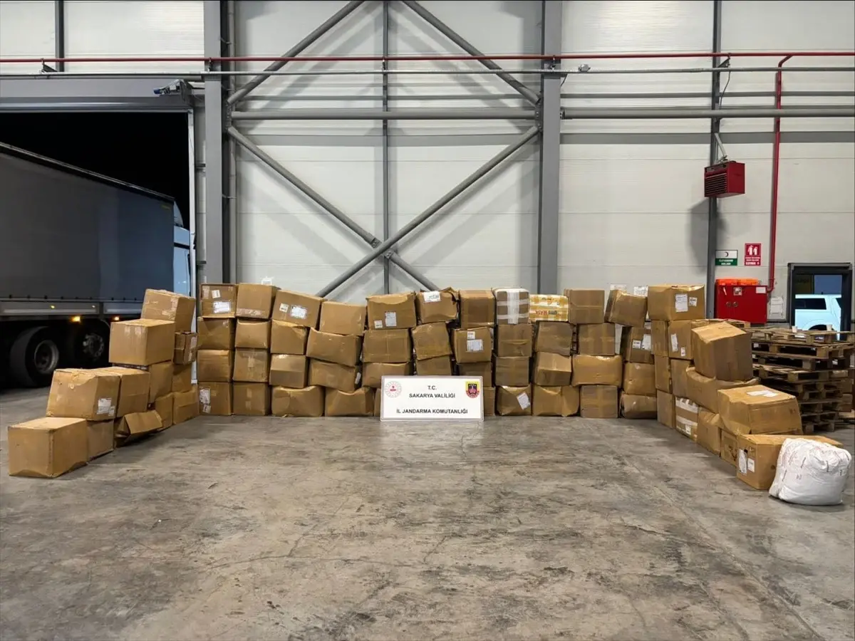 Akyazı'da 3 Ton Kaçak Tütün Ele Ge geçirildi