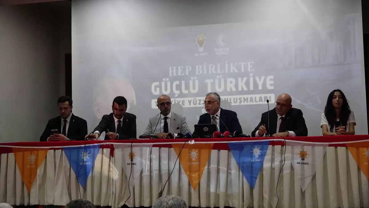 Burdur'da AK Parti İl Divan Toplantısı Gerçekleşti