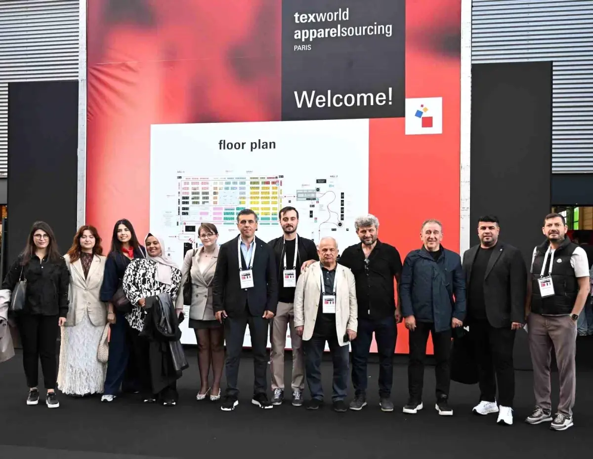 Bursa Kumaşları Paris'te genç tasarımcıların vizyonuyla hayat buldu