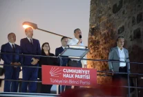 CHP Lideri Özgür Özel: Türkiye, Dünyanın En Pahalı ve Yavaş İnternetini Kullanıyor