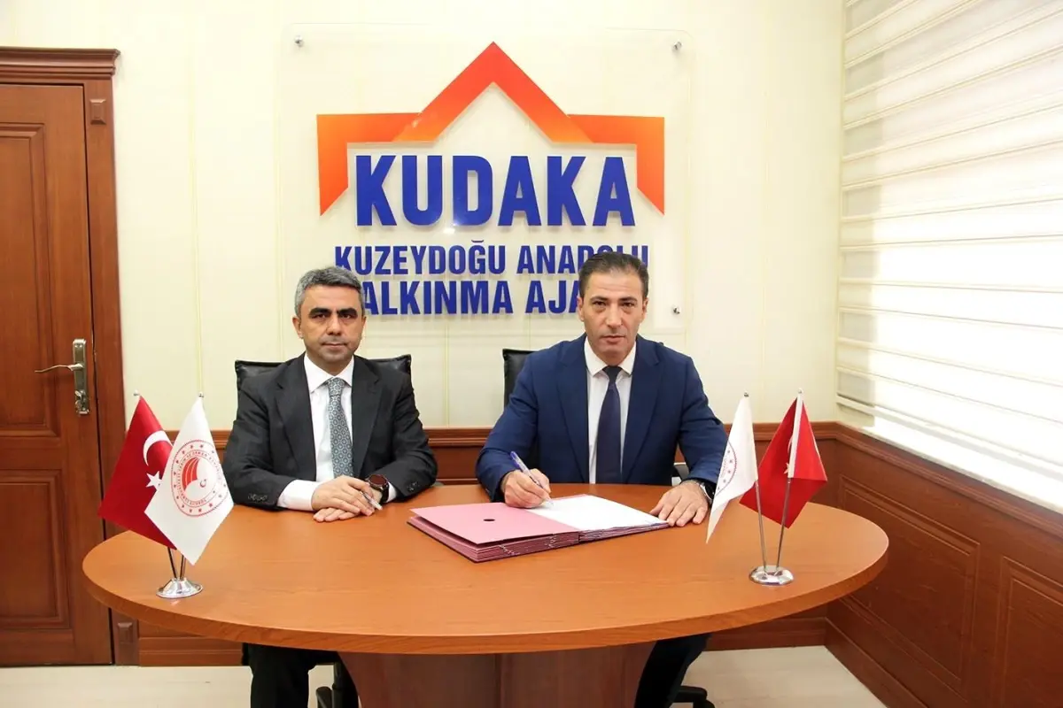 Erzurum'da Besi OSB Projesi İçin Destek Sözleşmesi İmzalandı