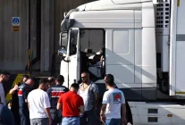 İzmir'de Tır Şoförü Araçta Hayatını Kaybetti