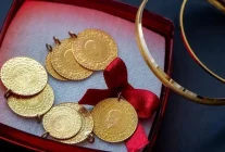 Altında bir rekor daha! Gramı 6 bin TL'ye koşuyor