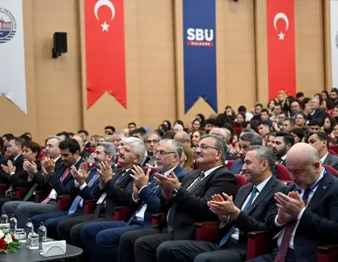 Bakan Işıkhan, "Uluslararası Sosyal Bilimler, İş Sağlığı ve Güvenliği Kongresi"nde konuştu Açıklaması