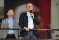 CHP Genel Başkanı Özgür Özel, Esenyurt'ta Yolsuzluk ve Adalet Üzerine Konuştu