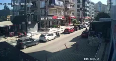 Hatay'da Dondurma Dolabından 7 Bin TL'lik Hırsızlık