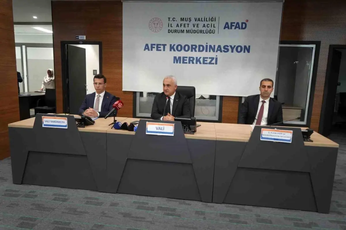 Muş'ta 2025 Projeleri Hakkında Bilgilendirme Toplantısı