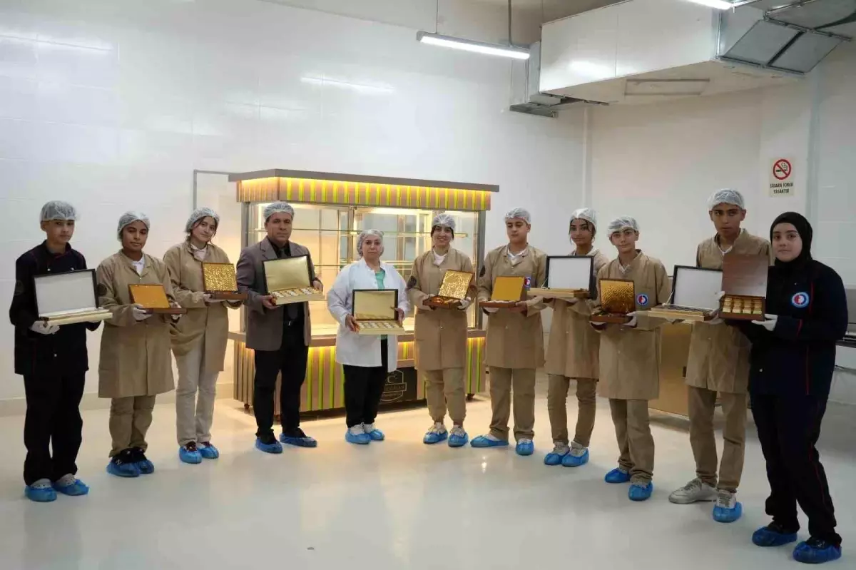 Öğrencilerden Çikolata Üretimi: 3 Milyon TL Gelir