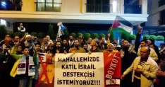 Üsküdar'da McDonald's protestosu: Mahallemizde Yahudi sermayesi istemiyoruz