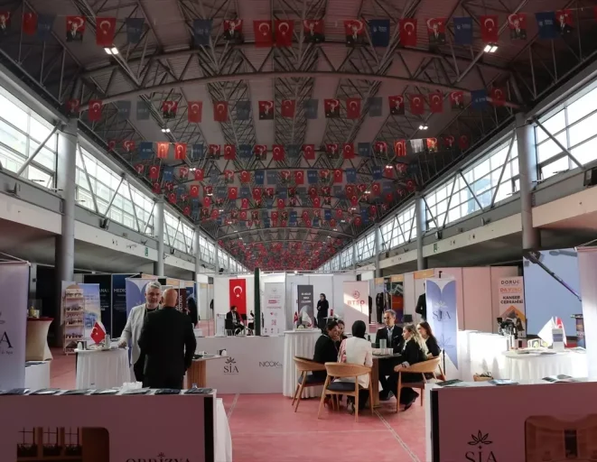 Bursa'da Uluslararası Sağlık Turizmi Zirvesi Başladı