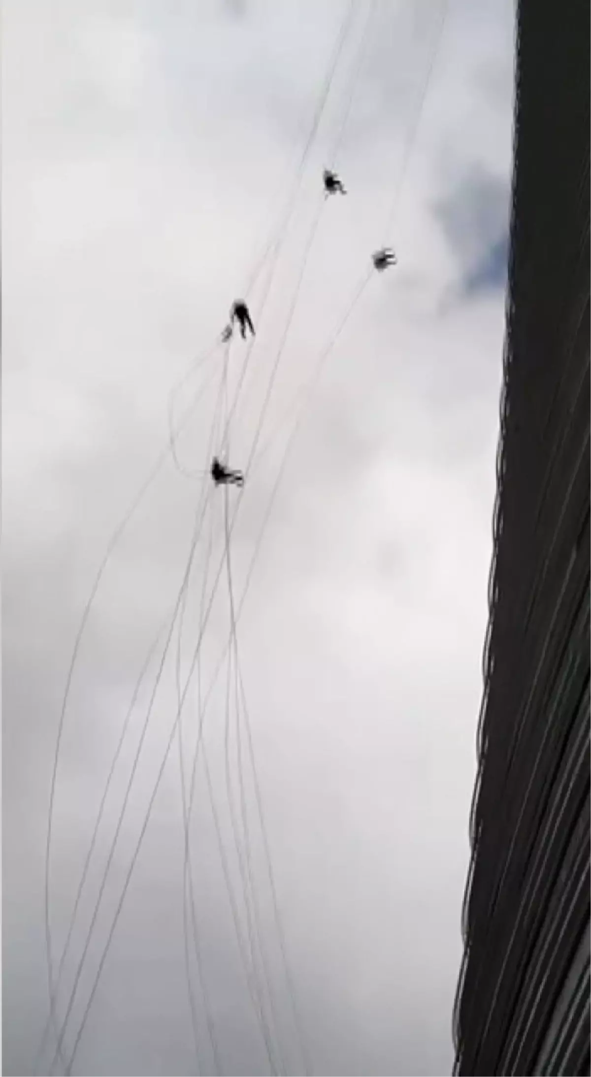 Fırtına, Ümraniye'deki İşçileri Zor Durumda Bıraktı