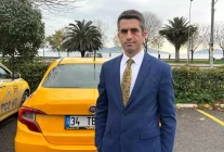 10 yıllık beyaz yaka işini bıraktı, 'kravatlı taksici' oldu