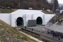 Çin'in Gürcistan'da İnşa Ettiği Modern Demiryolu İşletmeye Alındı