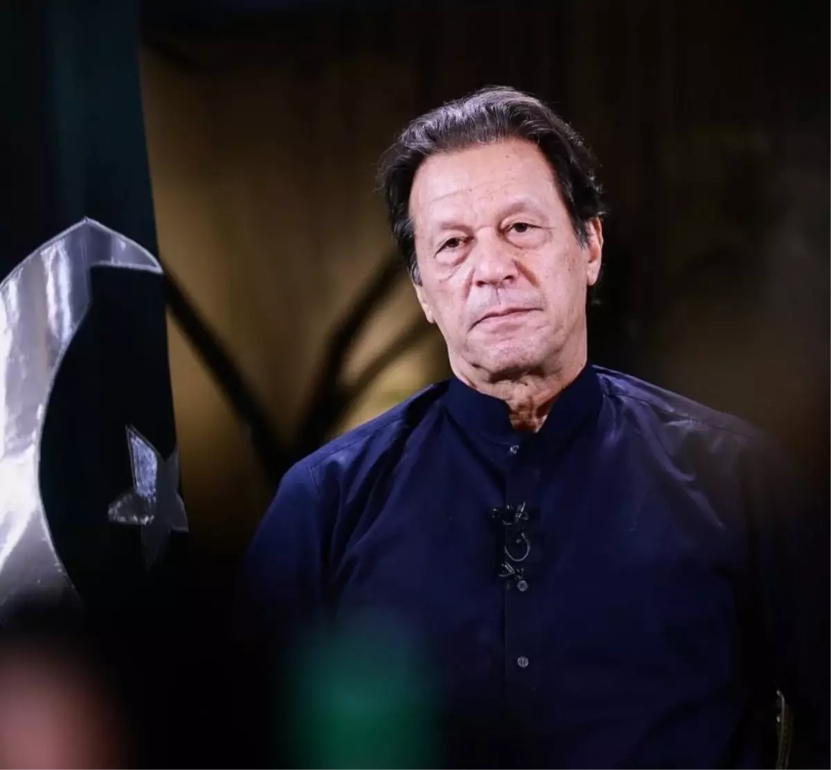 Eski Pakistan Başbakanı Han ile eşine 17'şer yıl hapis cezası