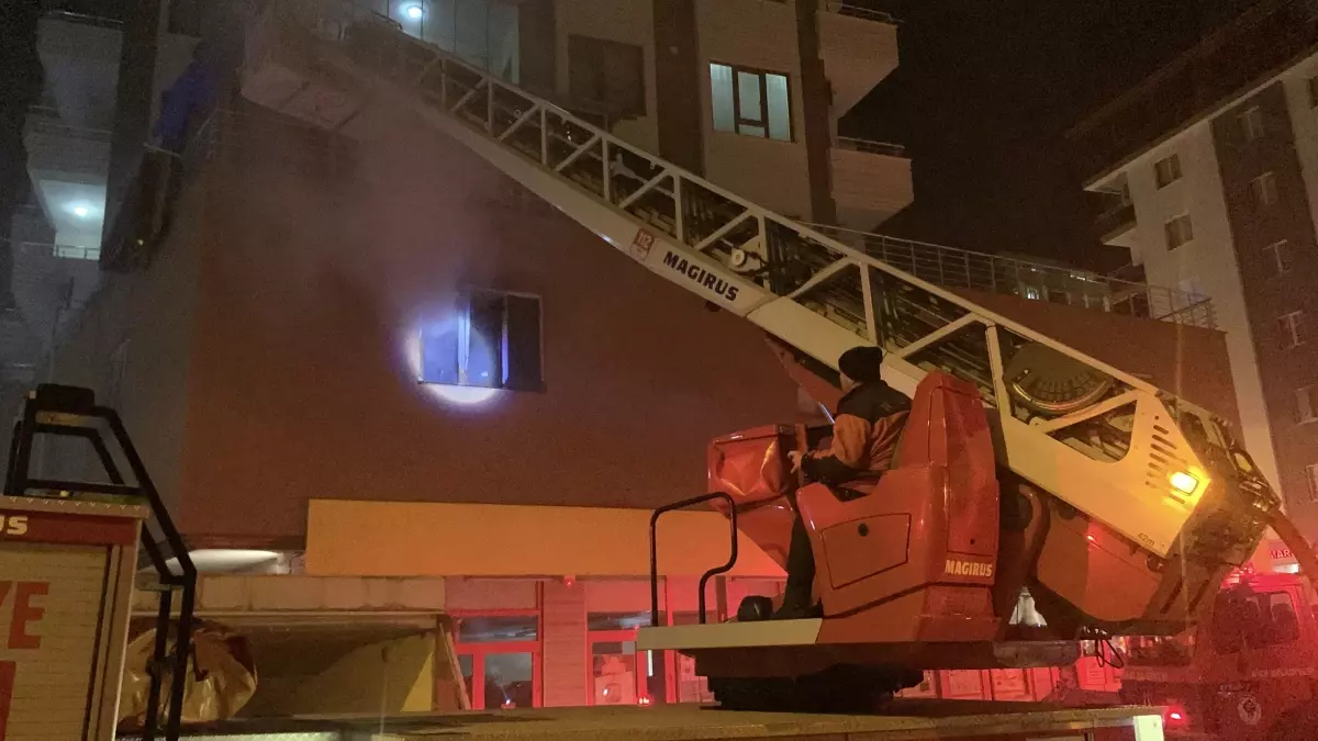 Rize'de depoda çıkan yangın söndürüldü