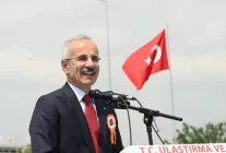 Bakan Uraloğlu: 2025'te köprü ve otoyollardan 1,1 milyar araç geçişi oldu