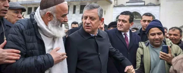 CHP Genel Başkanı Özel: "Ülkenin ana gündemi emeklinin sesinin duyurulmasıdır"