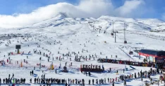 Erciyes Kayak Merkezi'ne sömestirenin ilk hafta sonunda 250 bin ziyaretçi