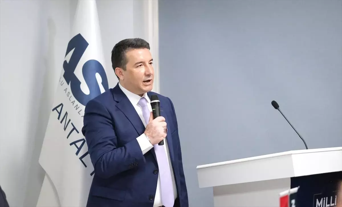 ASKON Antalya Şube Başkanı Onur Kacar güven tazeledi