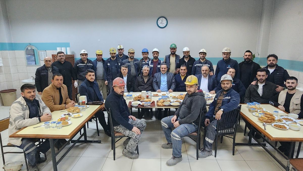 AK Parti Milletvekili Haluk İpek madencilerle iftarda buluştu