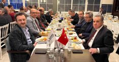 Atakaş ailesi iftar sofrasında buluştu