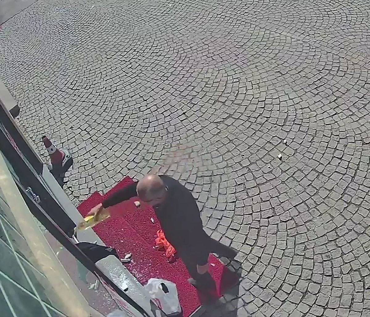 Eczacıya Saldırı Girişimi Kamerada - Haberler