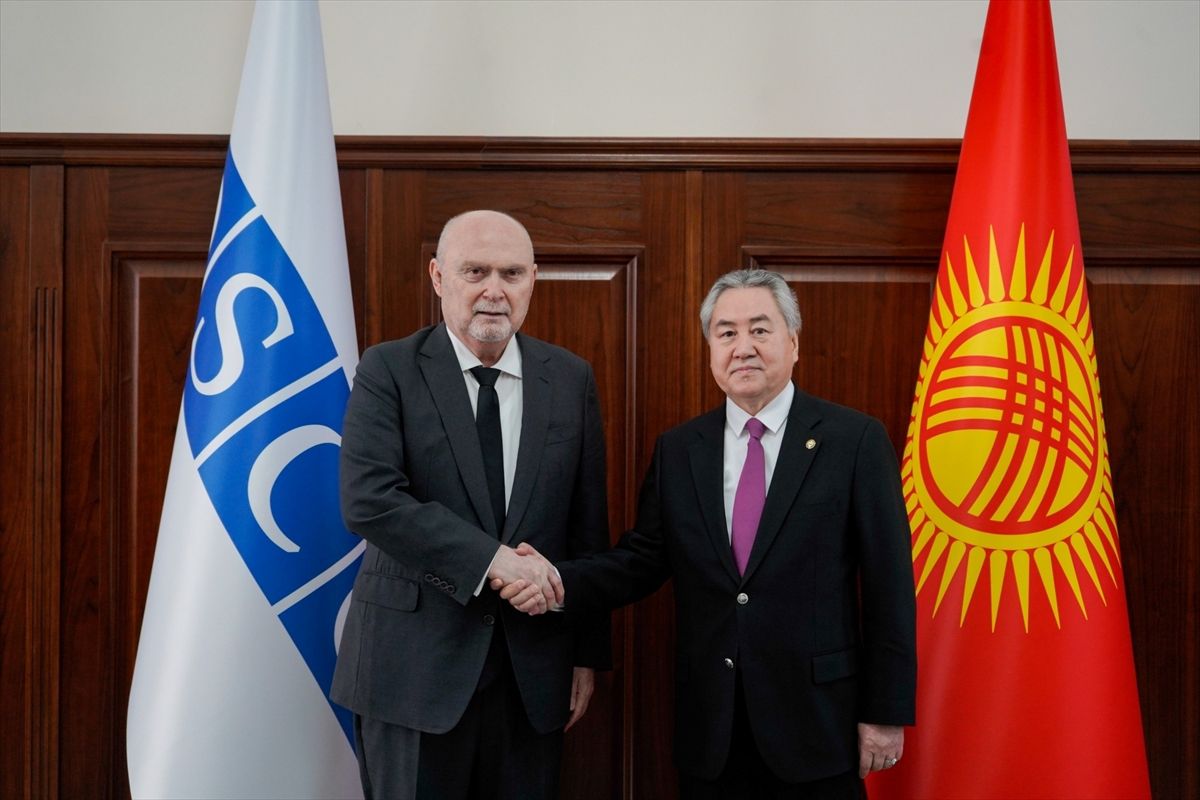 Kırgızistan Dışişleri Bakanı Kulubayev, AGİT Genel Sekreteri Sinirlioğlu ile görüştü