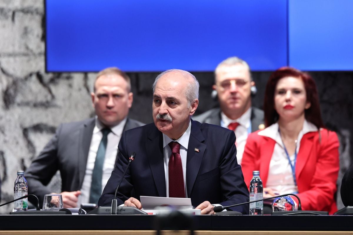 Kurtulmuş: Orta Doğu'da yaşanan insani trajedi karşısında kayıtsız kalmamız mümkün değildir