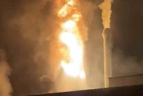 Yağ kazanı patlayan entegre tesisi alev alev yandı