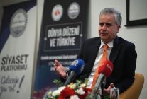 AK Parti Genel Başkan Yardımcısı Yalçın, İzmir'de öğrencilerle buluştu Açıklaması