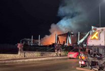 Ankara'da bir ilaç fabrikası çıkan yangın sonrası kullanılamaz hale geldi