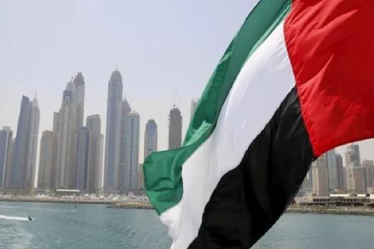 BAE'nin, İran vatandaşlarının ülkeye giriş ve transit geçişini yasakladığı bildirildi