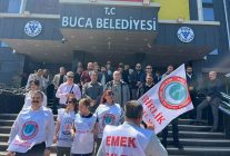 Buca Belediyesi'nde memurlar geriye dönük TİS haklarını alamadıkları için iş bıraktı