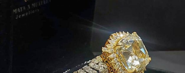 Endonezya'dan getirilen 80 karatlık pırlantayı Kapalıçarşı'da satmaya çalışan 6 şüpheli yakalandı