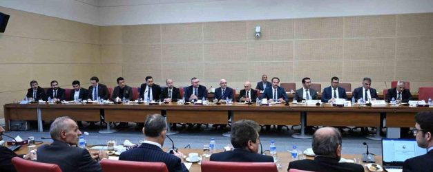 İnşaat sektörünün geleceği Ankara'da masaya yatırıldı