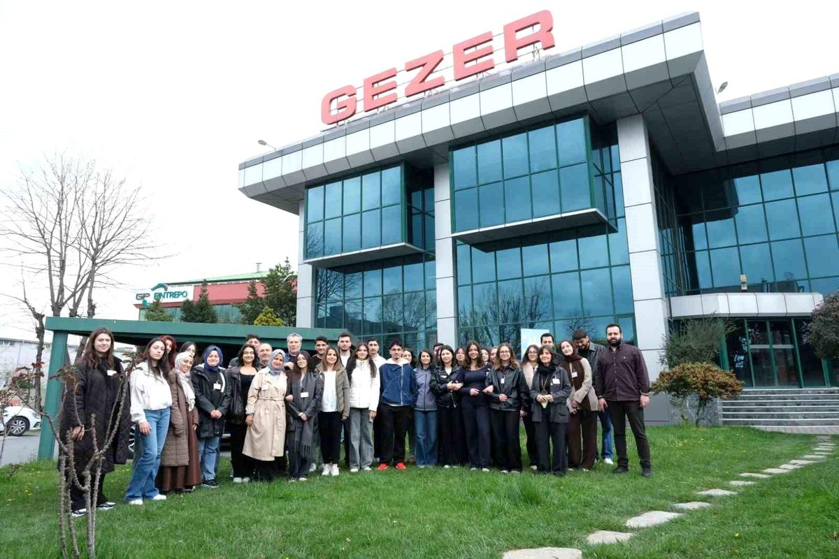 İstanbul Üniversitesi-Cerrahpaşa Teknik Bilimler MYO öğrencilerinden sektörel çıkarma