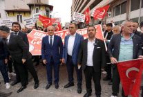 Kemeraltı esnafı otopark sorunu nedeniyle kepenk kapattı