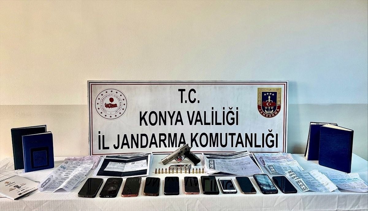 Konya'da tefecilik operasyonunda 12 zanlı yakalandı